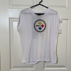 NFL Team Apparel Pittsburgh Steelers Women's T-Shirt with Open Back - Small